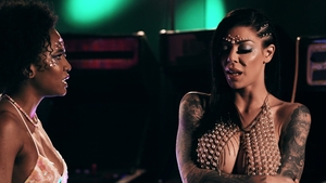 Demi Sutra Takes Center Stage